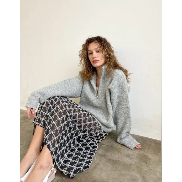 NWT Lisa Says Gah Molly Skirt in Bows Ribbons Black White M/L - Picture 15 of 17